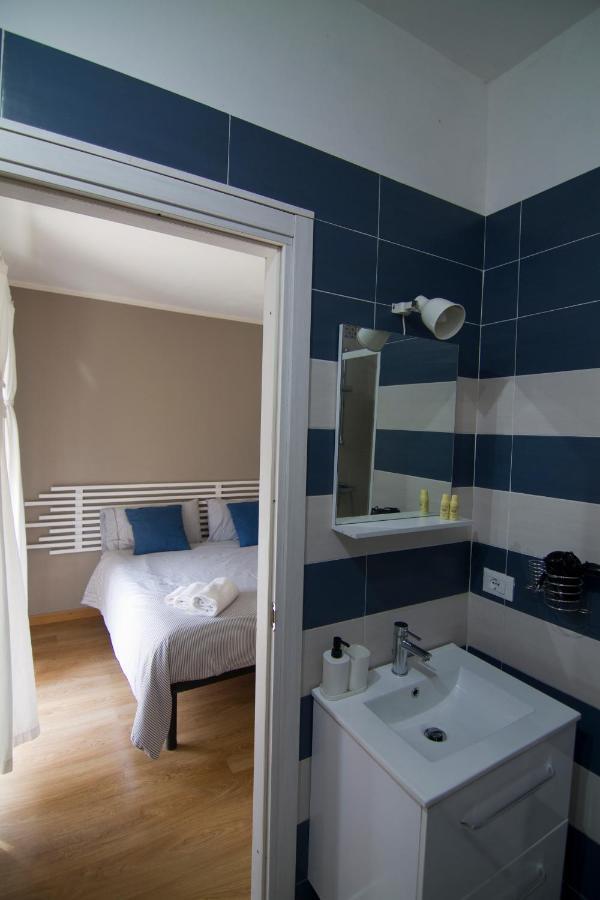 Le Stanze Di Adele Bed and Breakfast LʼAquila Exteriör bild