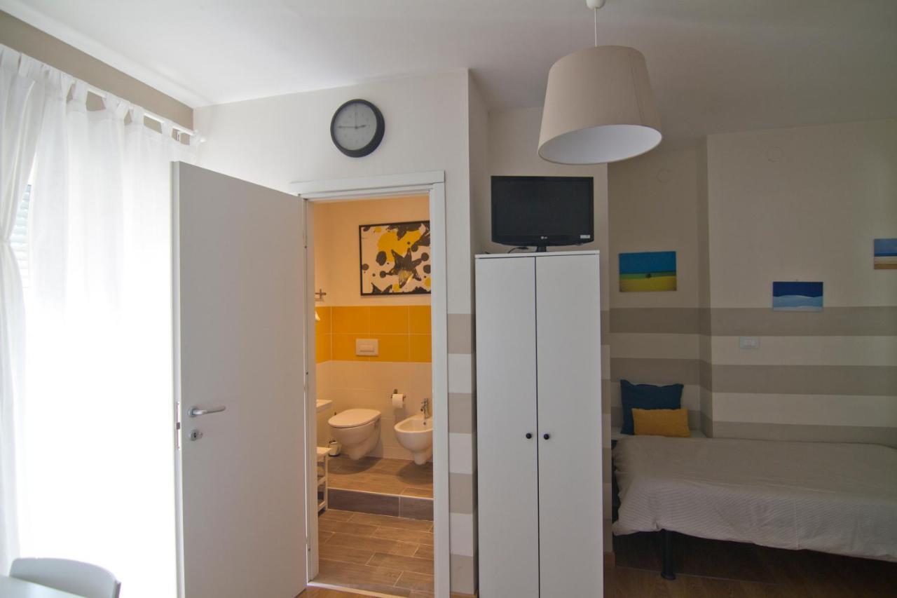 Le Stanze Di Adele Bed and Breakfast LʼAquila Exteriör bild